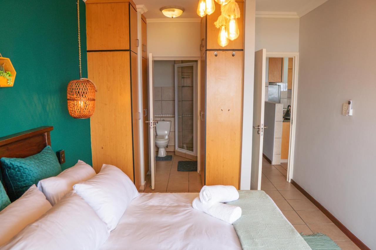 L'Escalier Cabanas 404 Amanzimtoti Extérieur photo