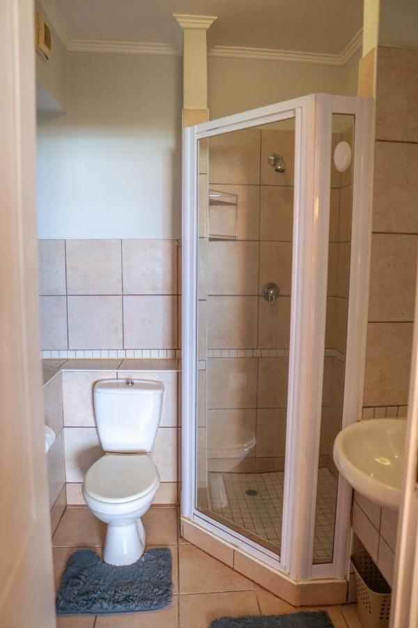 L'Escalier Cabanas 404 Amanzimtoti Extérieur photo
